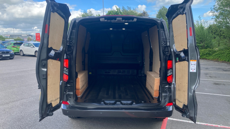 Ford Transit Custom 320 L2 Diesel Fwd 2.0 EcoBlue 136ps H1 Van Limited